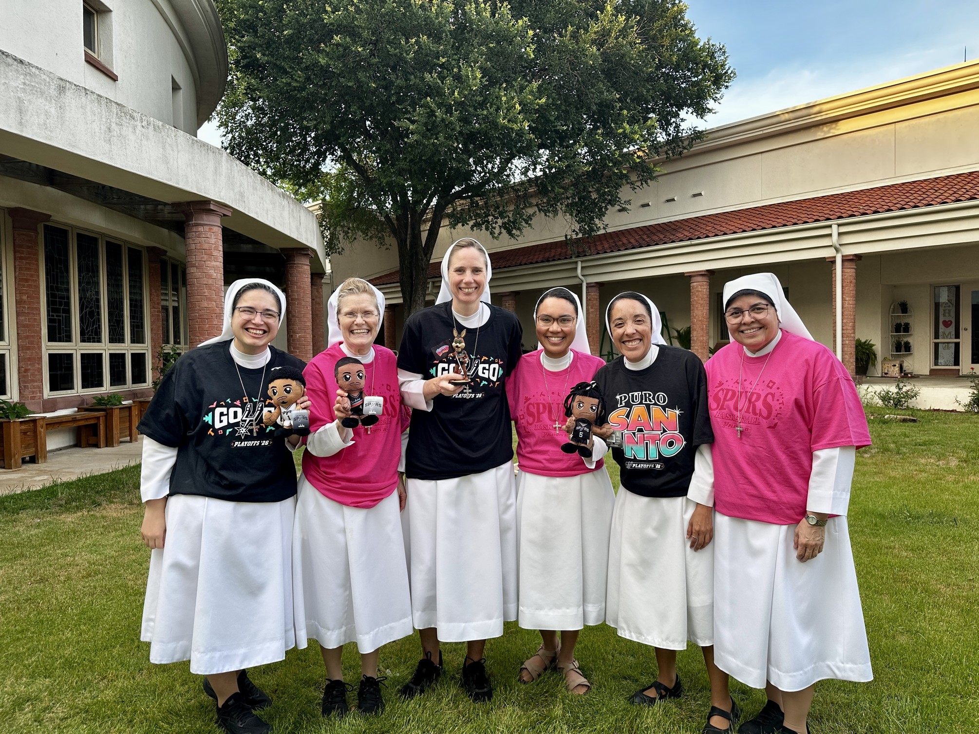 Salesian Sisters, Spurs 2